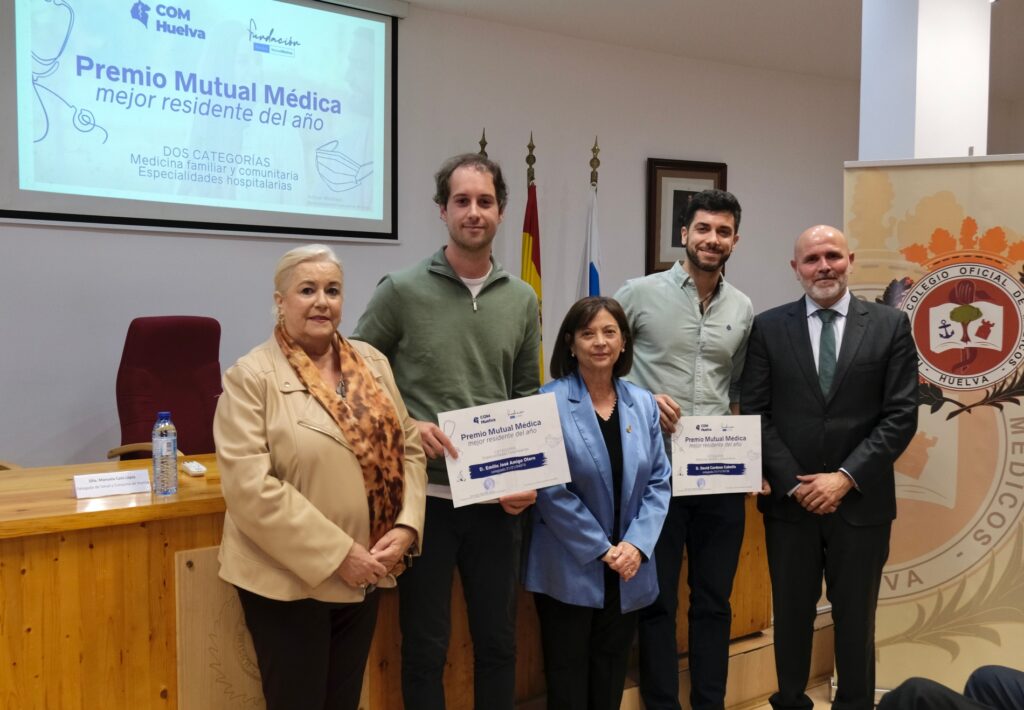 Premiados Mejor Residente del Año EMILIO AMIGO Y DAVID CARDOSO