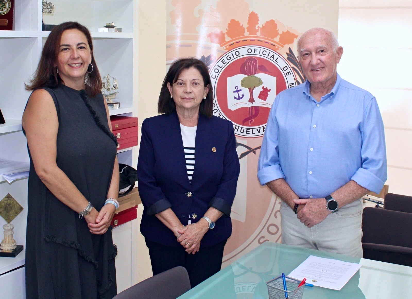 colegio médicos fundación Madre Coraje